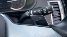 Land Rover Discovery 3.0 D250 R-Dynamic SE 5dr Auto Diesel Station Wagon